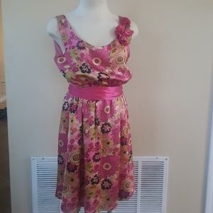 ☀️5 for $30 Sale ☀️Vintage style Floral Dress